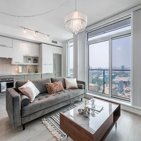Designer One Bedroom Suite - Entertainment District Toronto